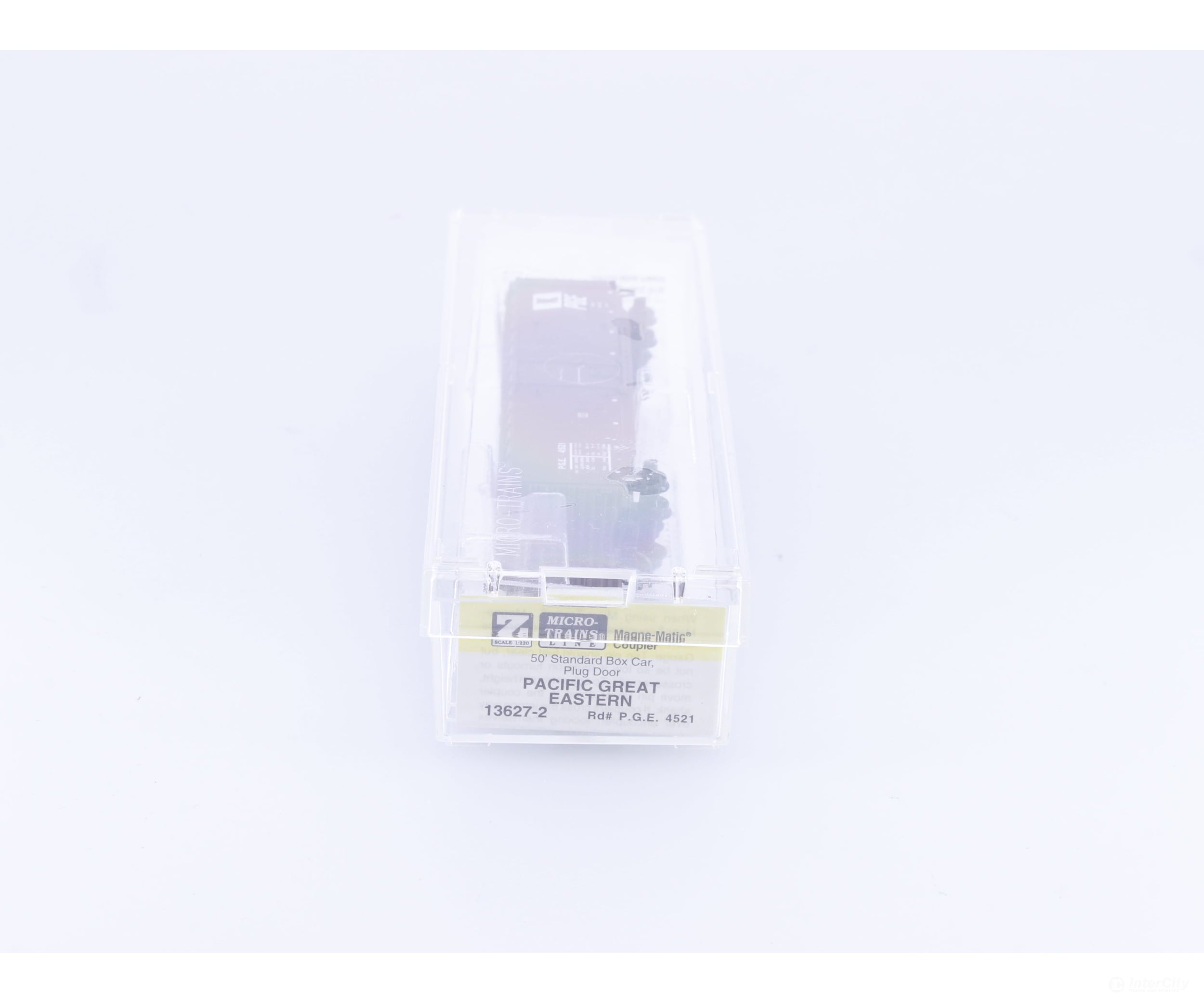 Micro Trains 13627-2 Z 50’ Standard Box Car Plug Door Pacific Great Eastern (PGE) 4521 - Freight Cars