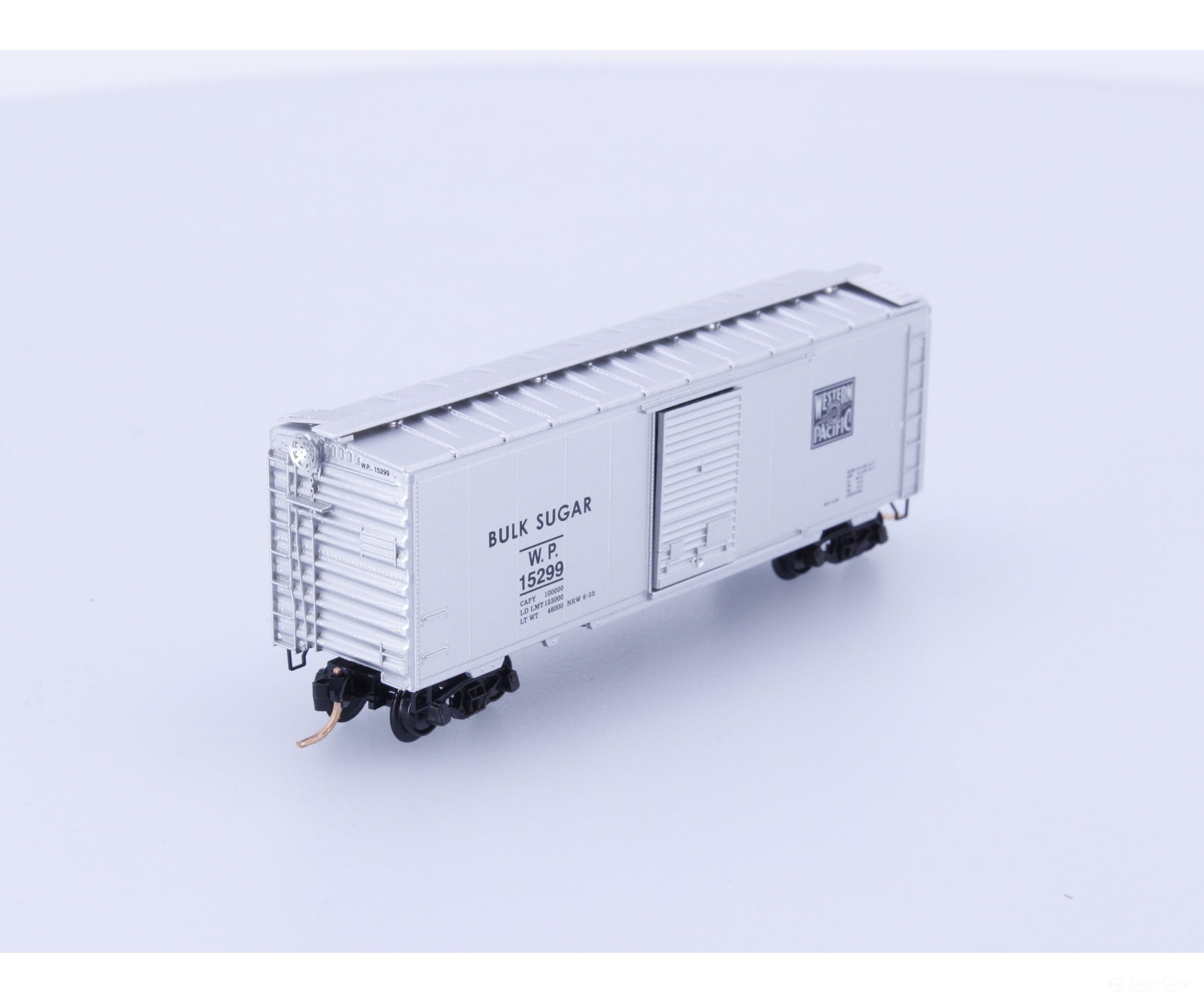 Micro Trains 20076 N Boxcar 40’ PS-1 Western Pacific (WP) 15299 Freight Cars