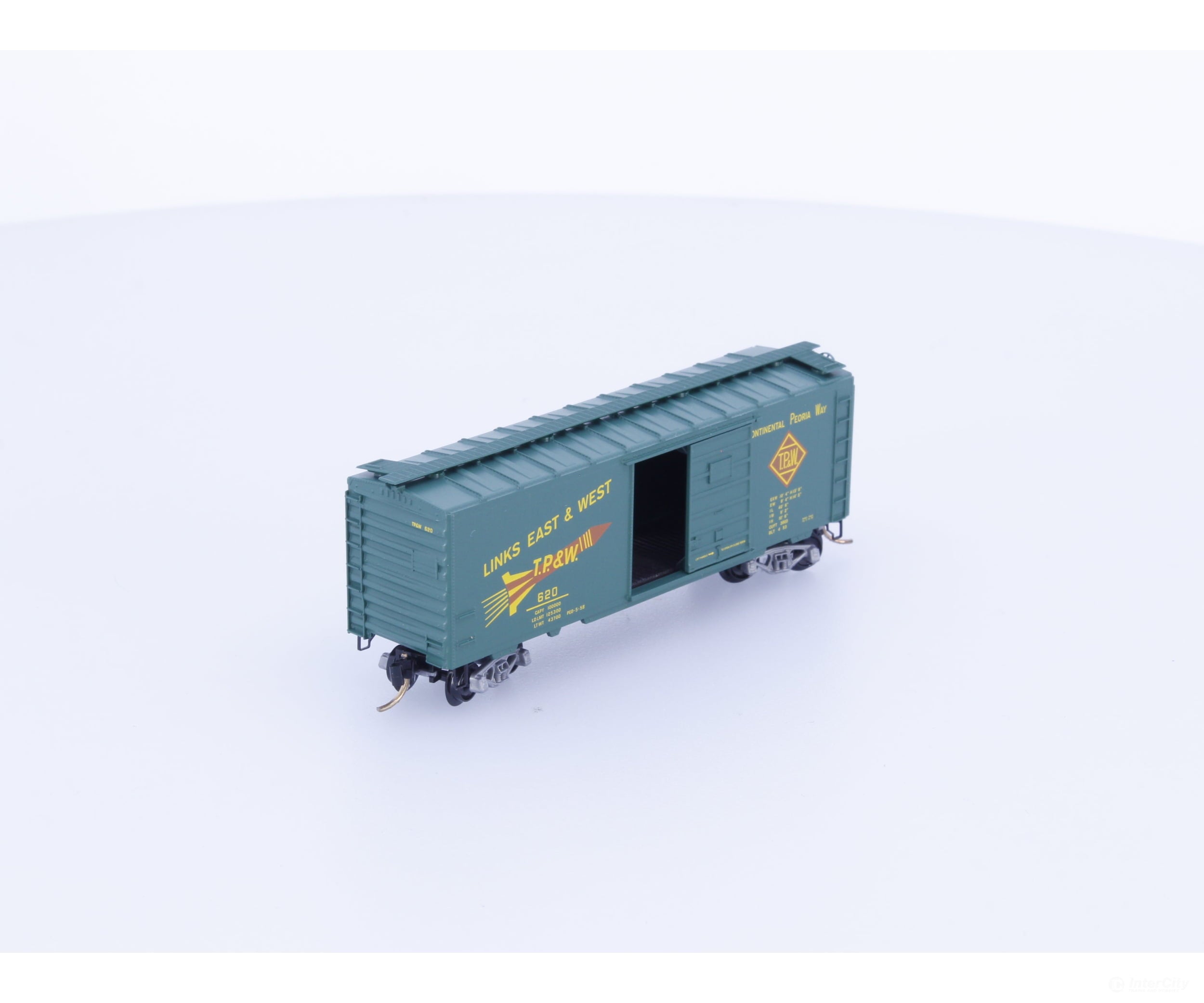 Micro Trains 20120 N 40’ Standard Box Car Single Door Toledo Peoria and Western (TPW) 620 Freight Cars
