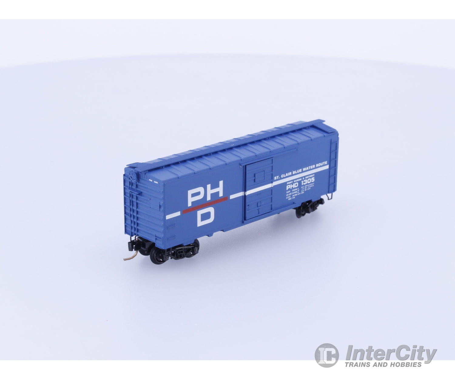 Micro Trains 20150 N 40’ Standard Box Car Single Door Port Huron and Detroit 1305 Freight Cars