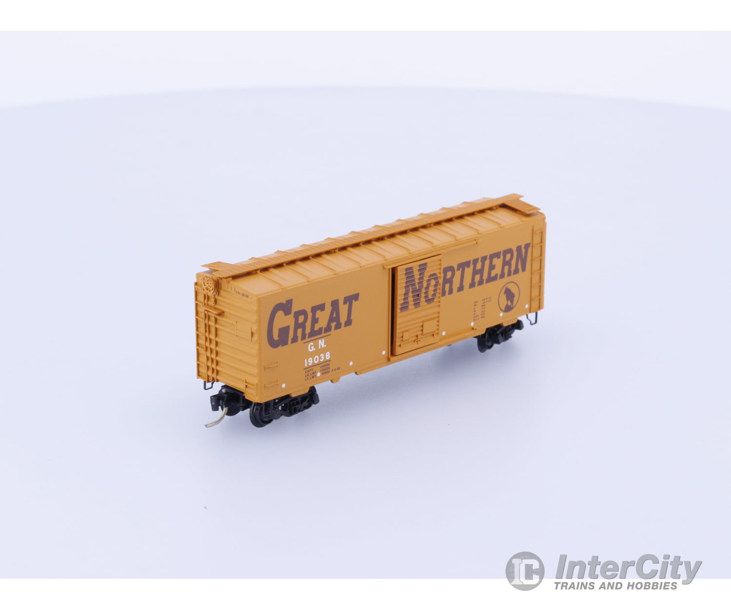Micro Trains 20166 N 40’ Standard Box Car Single Door Great Northern (GN) 19038 (#4) Freight Cars