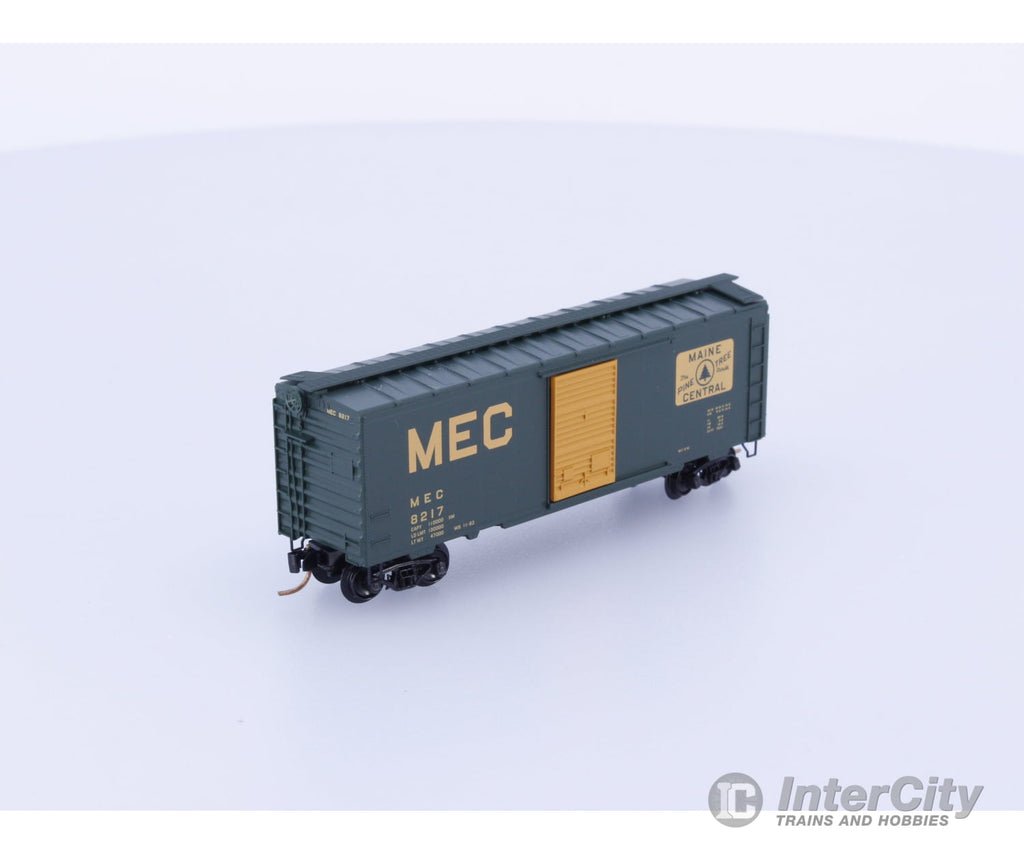 Micro Trains 20220 N 40’ Standard Box Car Single Door Maine Central (MEC) 8217 Freight Cars