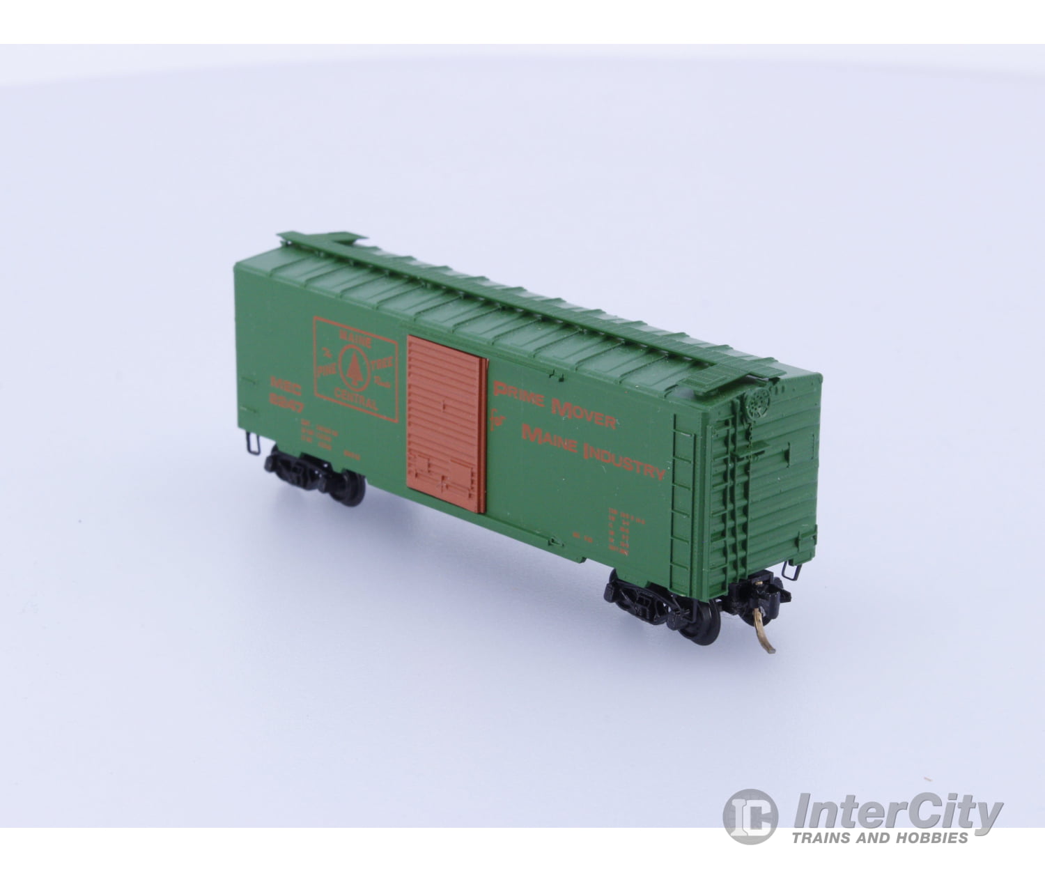 Micro Trains 20220 N Boxcar 40’ PS-1 Maine Central (MEC) 8247 Freight Cars