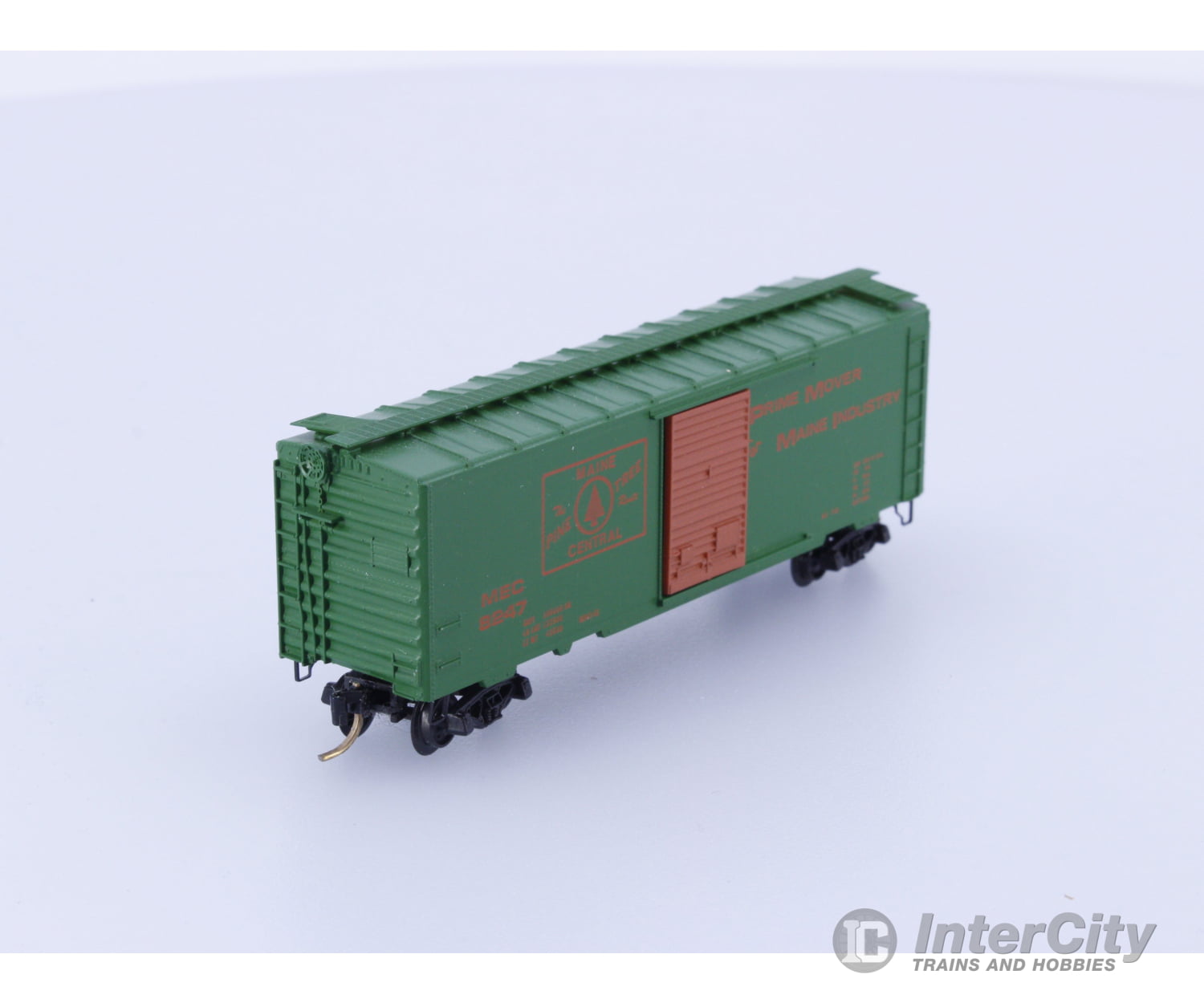 Micro Trains 20220 N Boxcar 40’ PS-1 Maine Central (MEC) 8247 Freight Cars