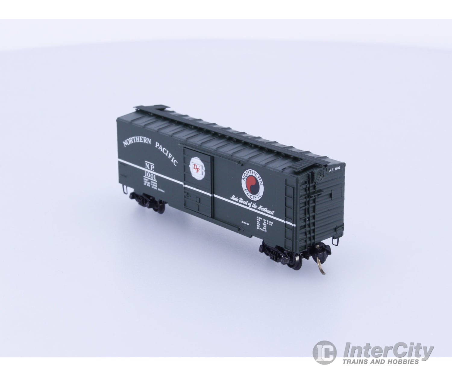 Micro Trains 20236 N Boxcar 40’ PS-1 Northern Pacific (NP) 1001 Freight Cars