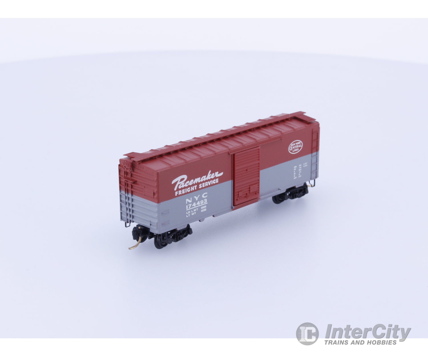 Micro Trains 20242 N 40’ Standard Box Car Single Door New York Central (NYC) 174493 Freight Cars