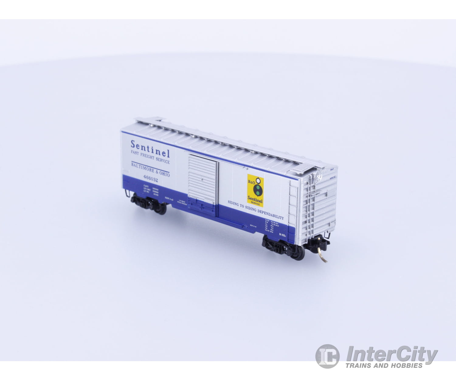 Micro Trains 20256 N 40’ Standard Box Car Single Door Baltimore and Ohio (BO) 466032 Freight Cars