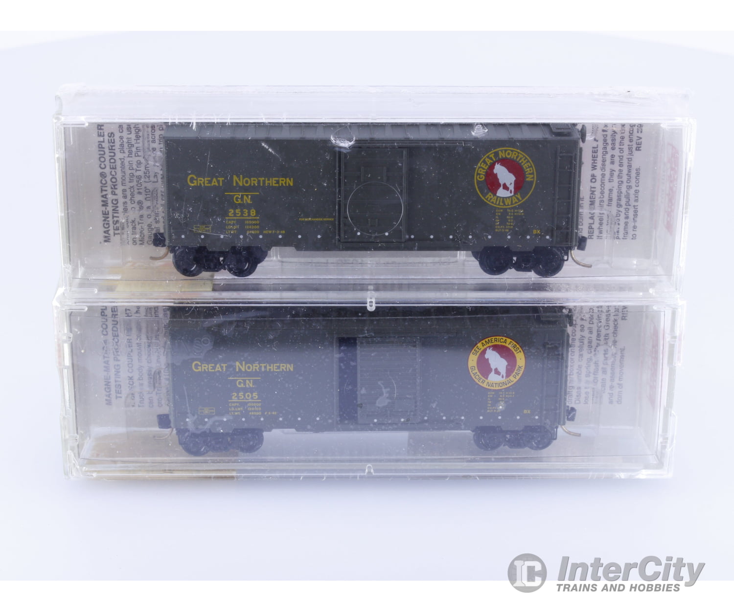 Micro Trains 20406-2 N 40’ Single Door Boxcar 2 Pack Great Northern (GN) 2538,2505 Freight Cars