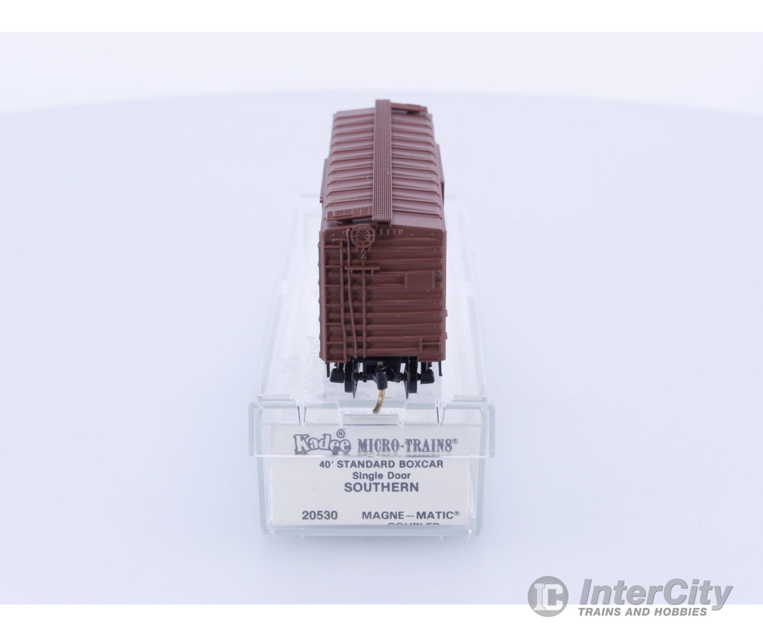 Micro Trains 20530 N 40’ Standard Box Car Single Door Southern Railway (SOU) 10060 Freight Cars