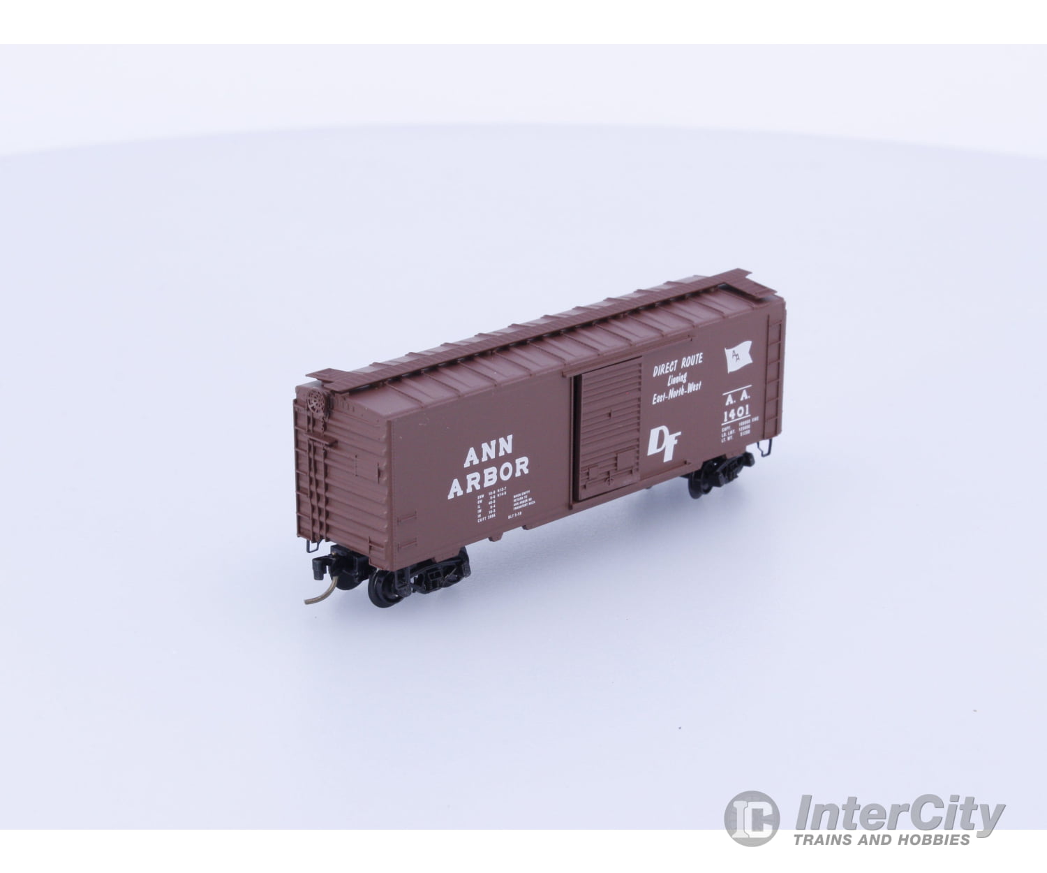 Micro Trains 20690 N 40’ Standard Box Car Single Door ANN ARBOR 1401 Freight Cars