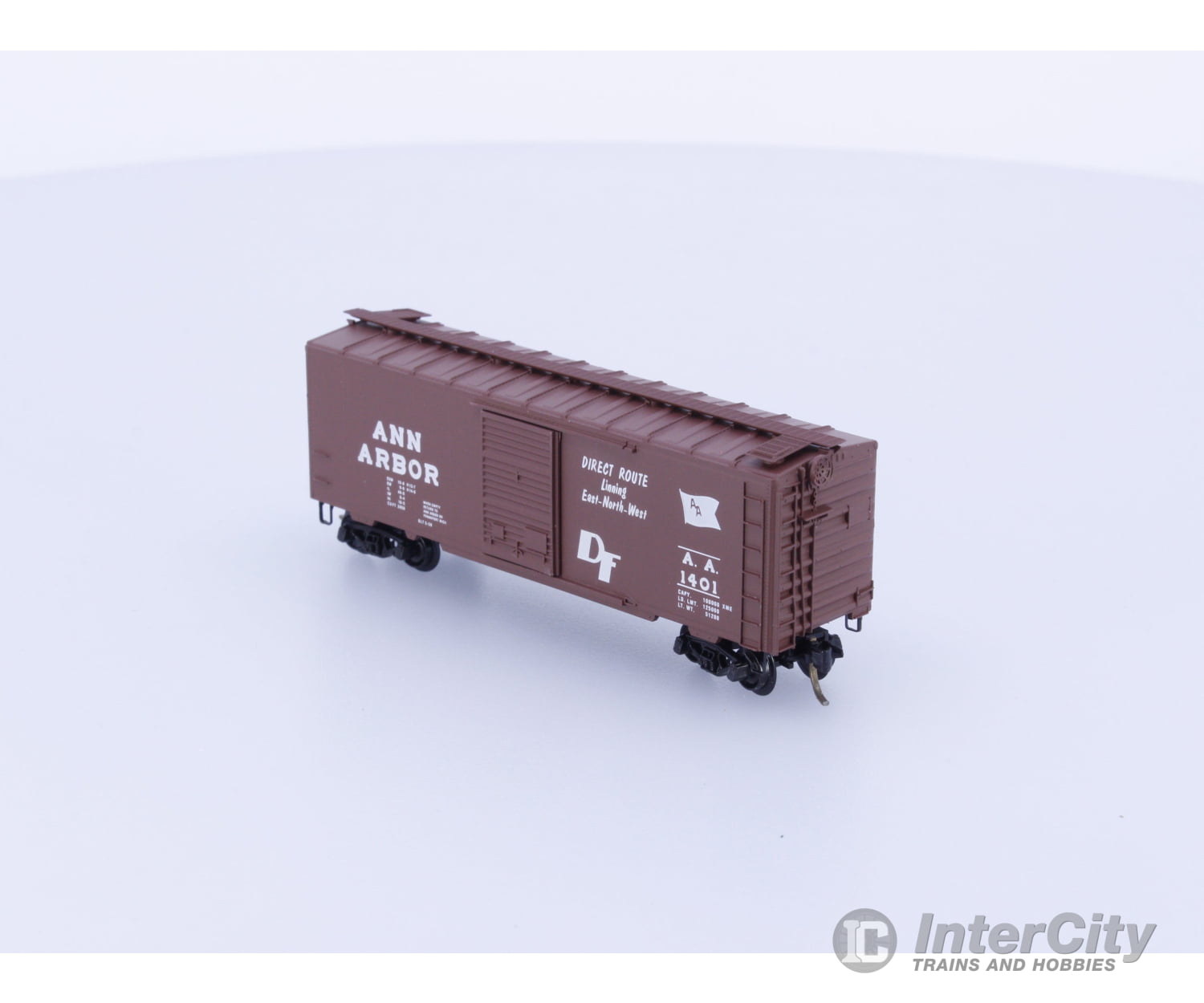 Micro Trains 20690 N 40’ Standard Box Car Single Door ANN ARBOR 1401 Freight Cars
