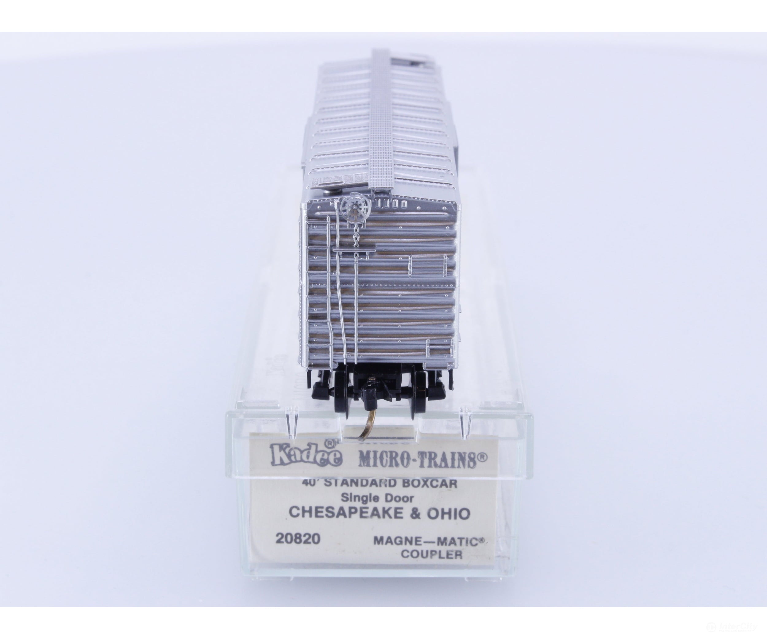 Micro Trains 20820 N Boxcar 40’ PS-1 Chesapeake & Ohio C&O Chesapeake and Ohio (CO) 2954 Freight Cars