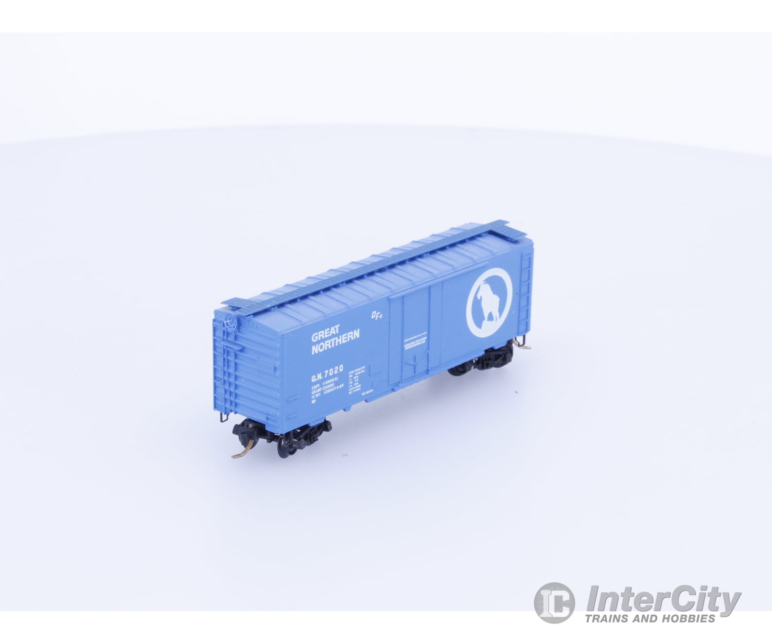 Micro Trains 21040 N Boxcar 40’ Steel Plug Door Great Northern (GN) 7020 Freight Cars