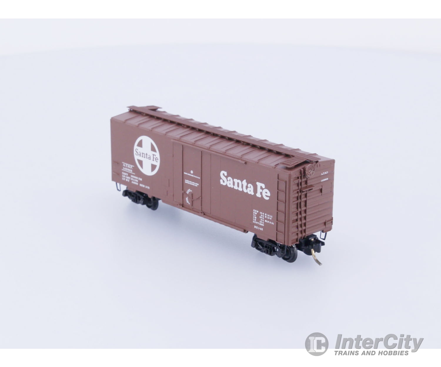 Micro Trains 21110 N Boxcar 40’ Steel Plug Door Santa Fe (SF) 149968 Freight Cars