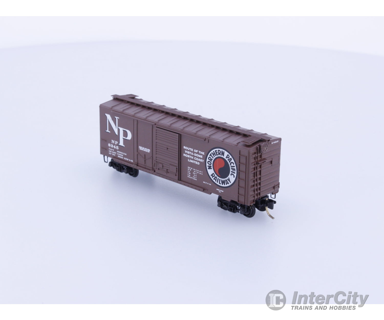 Micro Trains 22040 N 40’ Standard Box Car Plug & Sliding Door Northern Pacific (NP) 8345 Freight Cars