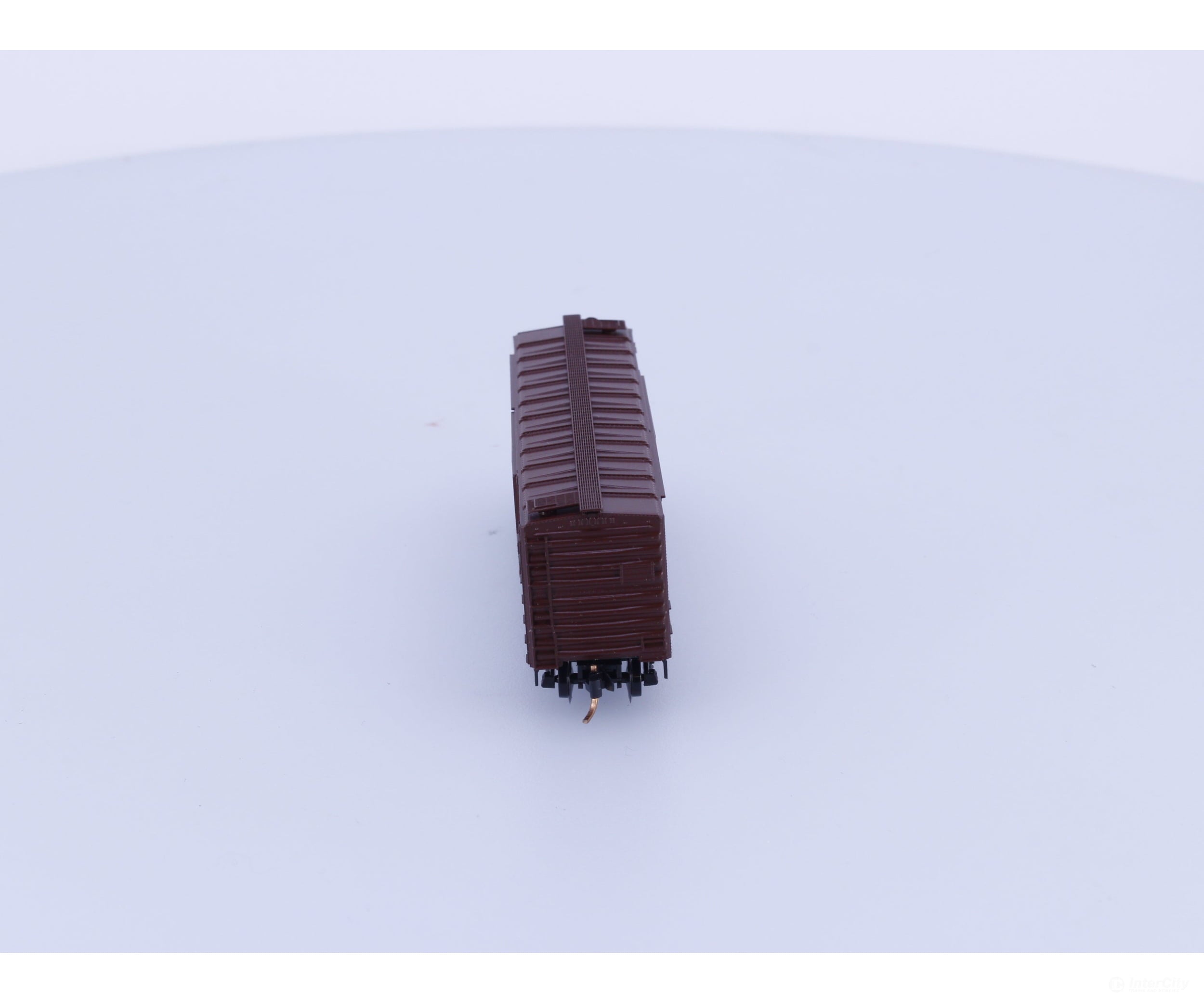 Micro Trains 22177-1 N 40’ Standard Box Car Plug & Sliding Door Northern Pacific (NP) 8292 (#3) Freight Cars