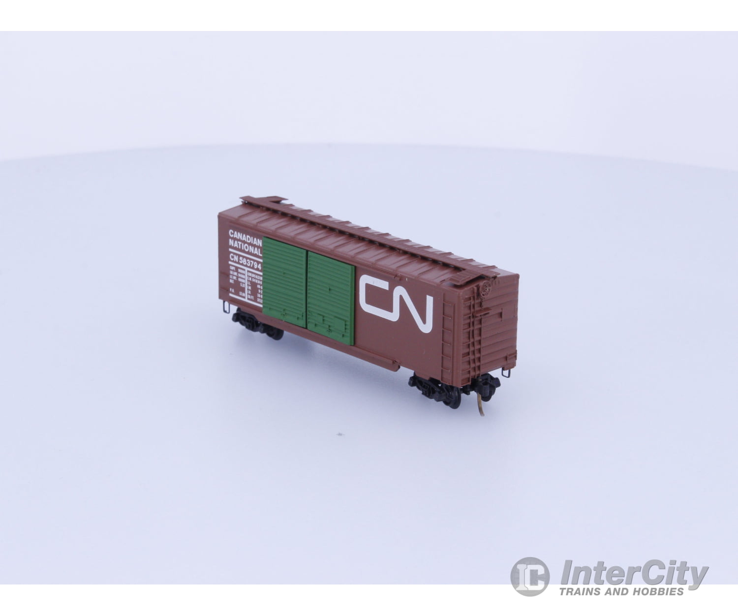 Micro Trains 23070 N Boxcar 40’ PS-1 Canadian National (CN) 583794 (#2) Freight Cars