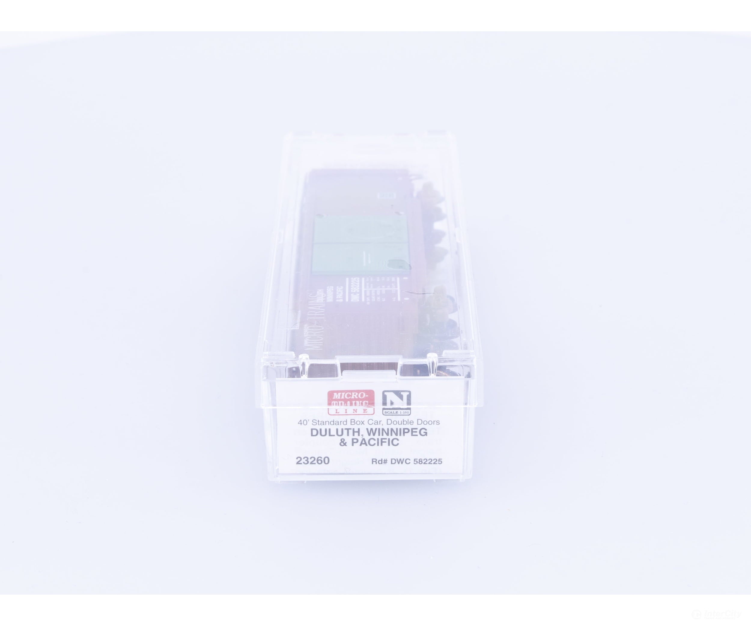 Micro Trains 23260 N 40’ Standard Box Car Double Doors Duluth Winnipeg and Pacific (DWP) 582225 Freight Cars