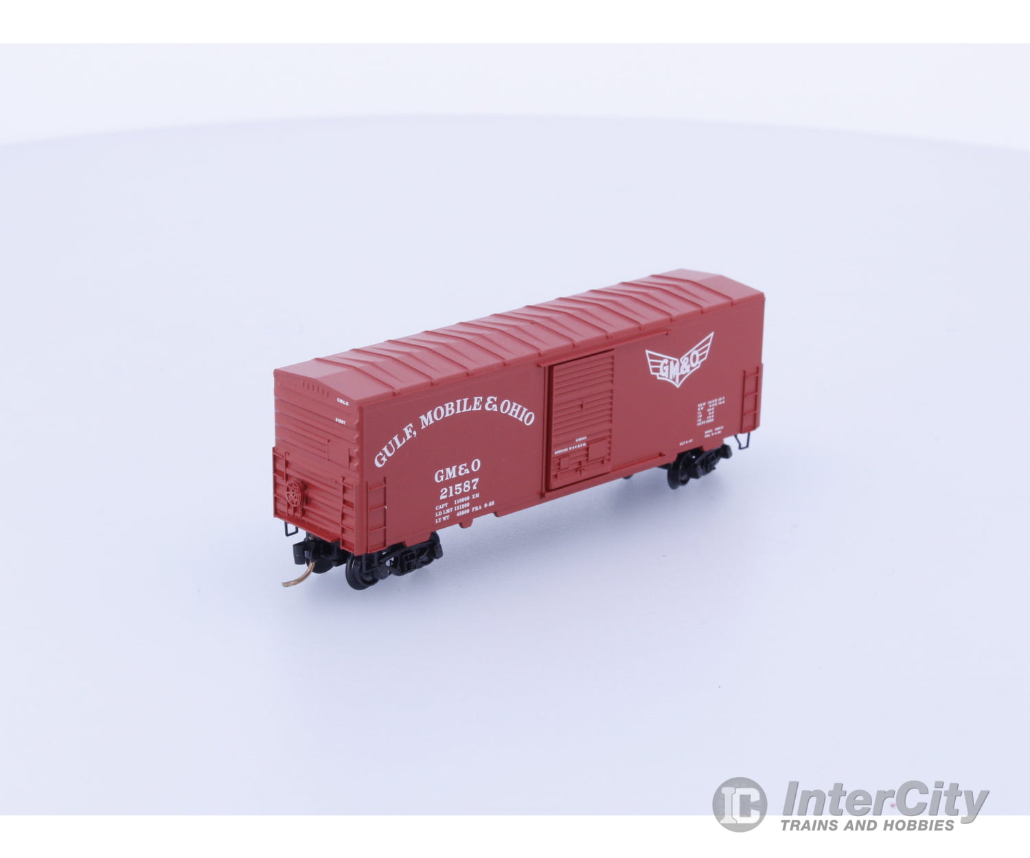 Micro Trains 24240 N Boxcar 40’ Gulf Mobile & Ohio 21583 Freight Cars