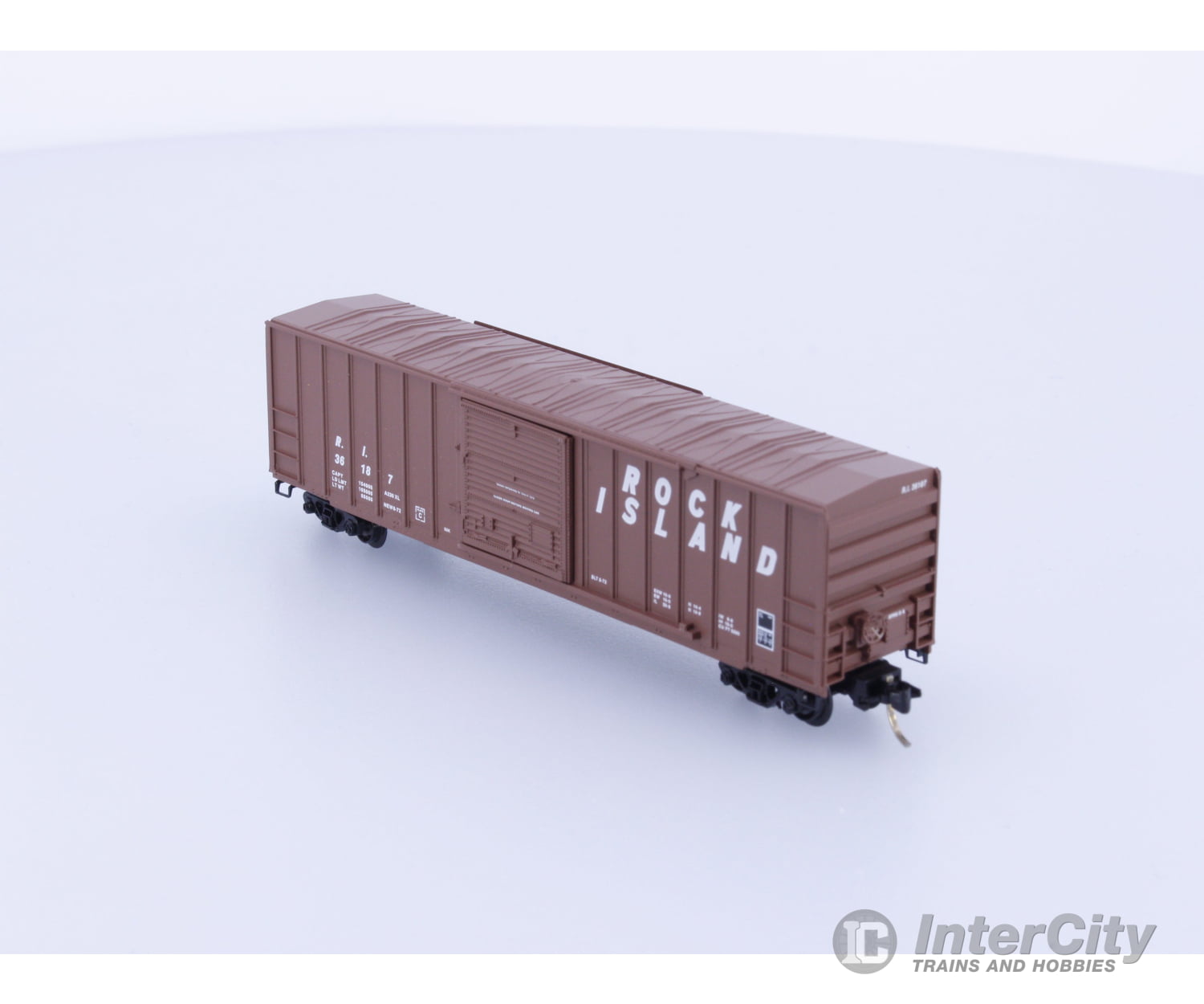 Micro Trains 25430 N 50’ Rib Side Box Car Single Door Chicago Rock Island and Pacific (ROCK) 36187 Freight Cars