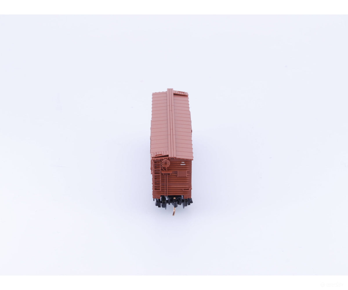 Micro Trains 28130 N 40’ Single Sheathed Box Car Pennsylvania Railroad (PRR) 564279 - Freight Cars