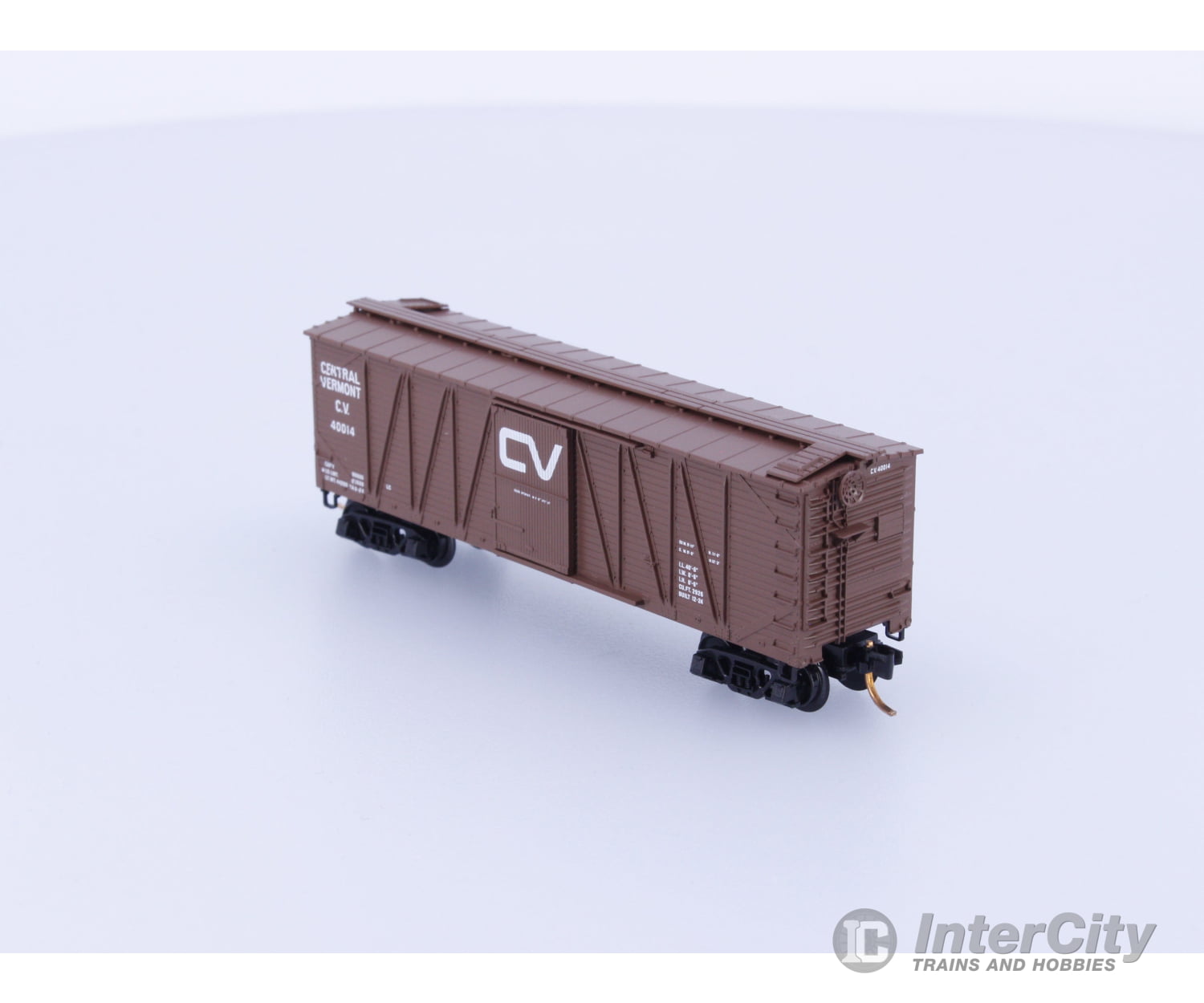 Micro Trains 28160 N Boxcar 40’ Wood Sheathed Outside Braced Central Vermont CV 40014 Freight Cars
