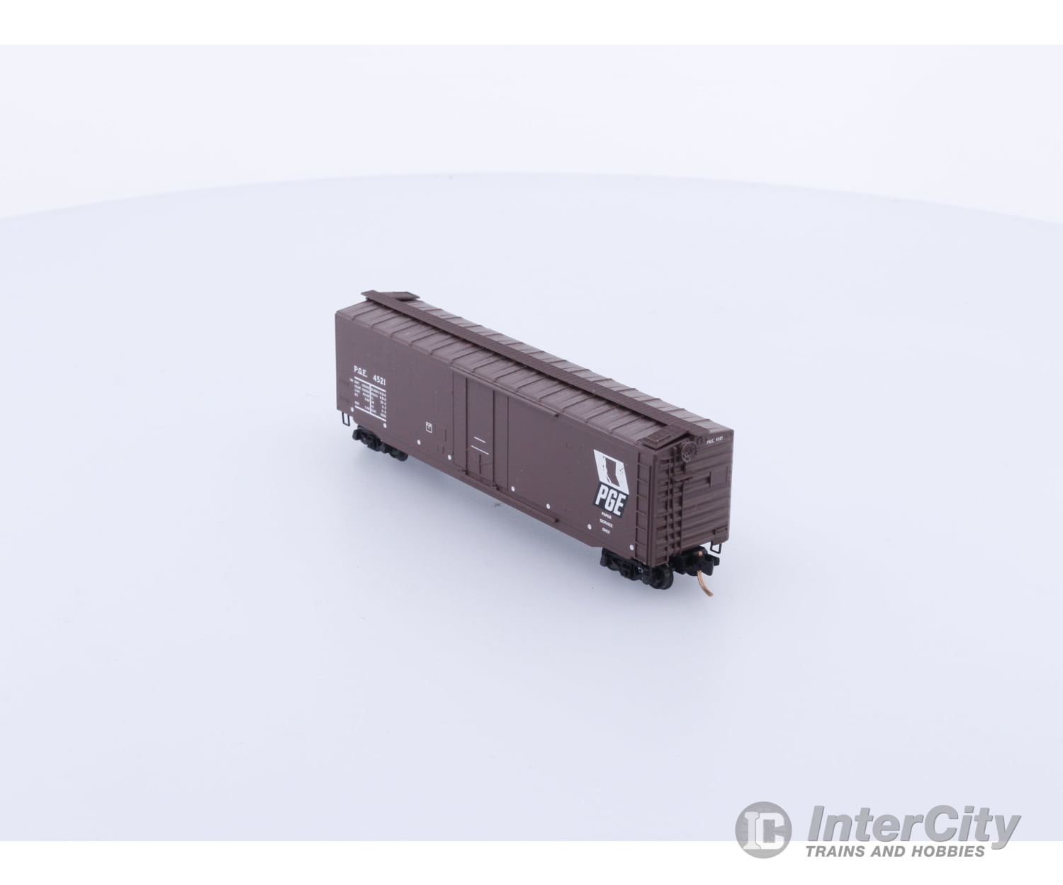 Micro Trains 32260 N Boxcar 50’ Steel Plug Door Pacific Great Eastern (PGE) 4521 (#2) Freight Cars