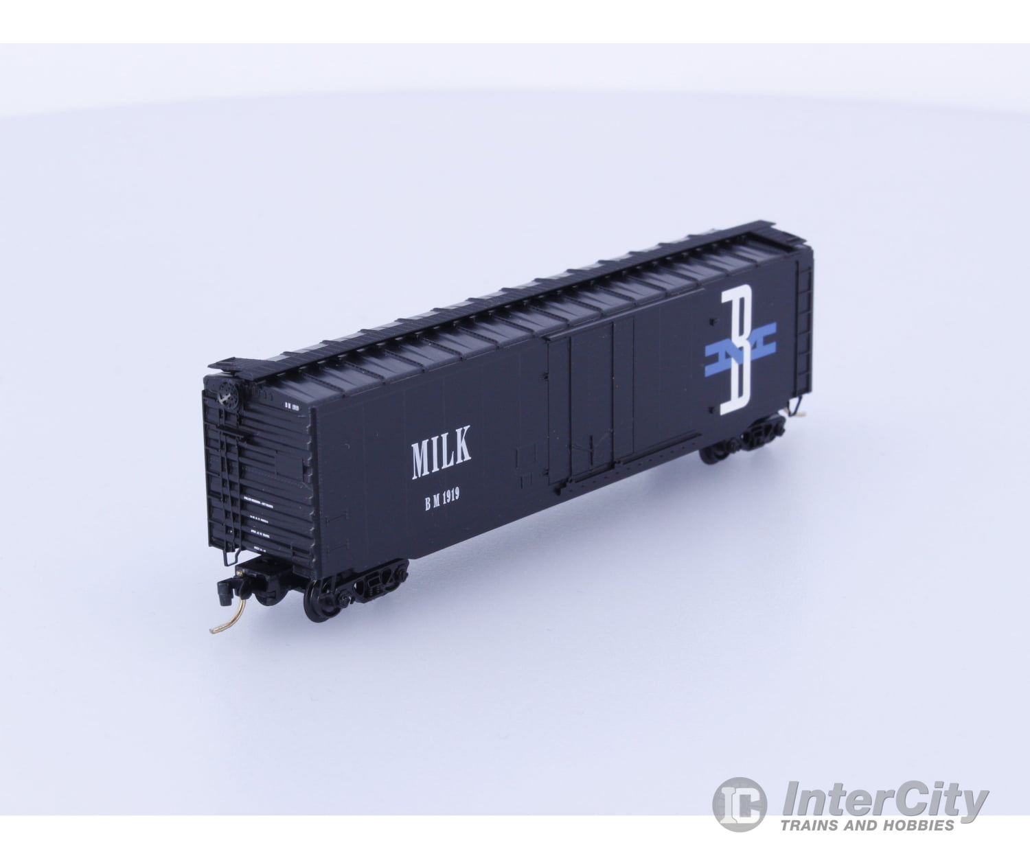Micro Trains 32330 N Boxcar 50’ Steel Plug Door Boston & Maine BM Boston and Maine (BM) 1919 Freight Cars
