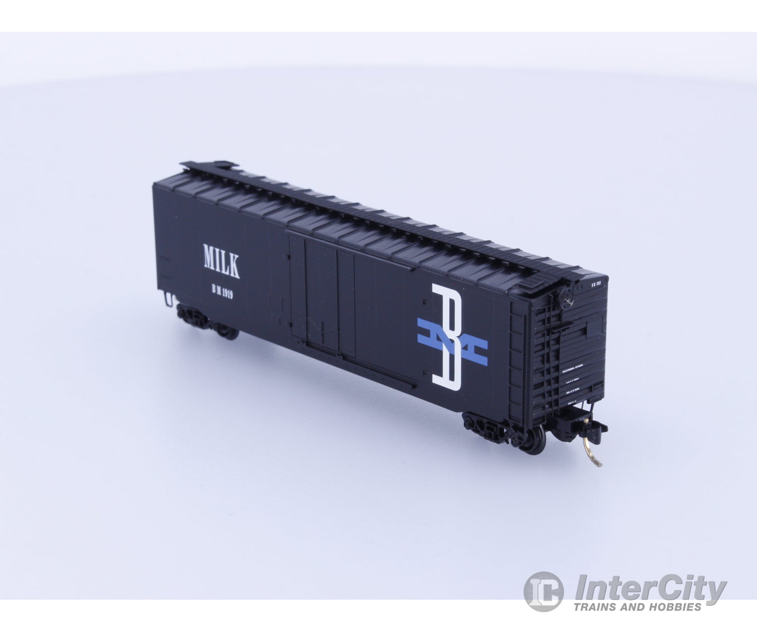 Micro Trains 32330 N Boxcar 50’ Steel Plug Door Boston & Maine BM Boston and Maine (BM) 1919 Freight Cars