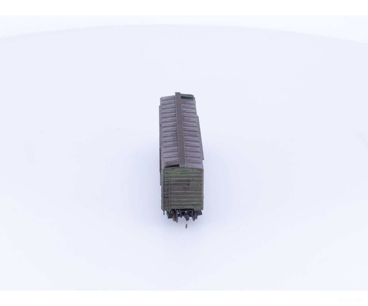 Micro Trains 33120 N 50’ Standard Box Car Plug and Sliding Door Weathered Great Northern (GN) 36263 - Freight Cars