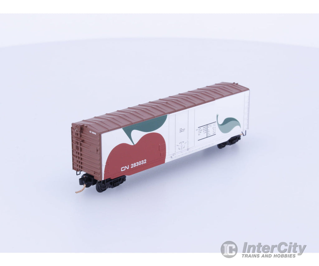 Micro Trains 38340 N 50’ Standard Boxcar Plug Door w/o Roofwalk Canadian National (CN) 283032 Freight Cars