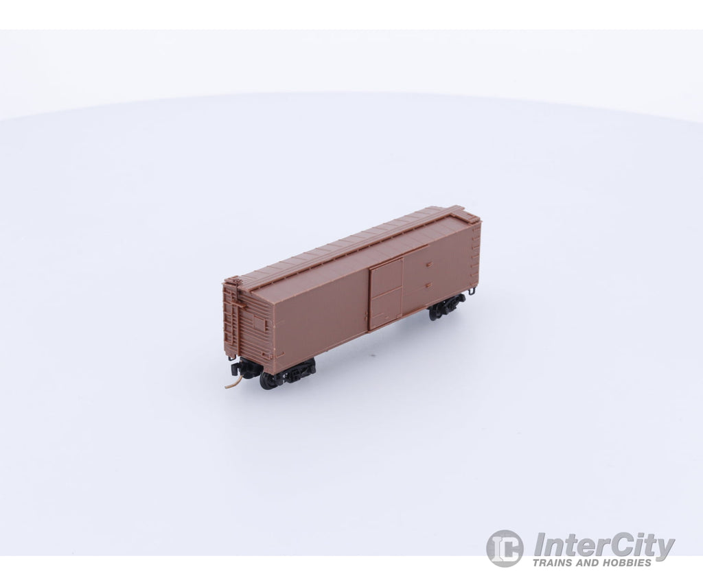 Micro Trains 39000 N Freight Car Undecorated (2) Freight Cars