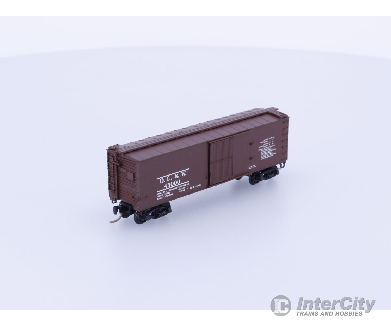 Micro Trains 39070 N 40’ Double Wood-Sheathed Box Car D.L. & W. 45000 Freight Cars