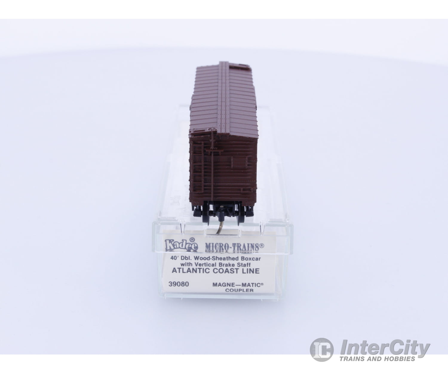 Micro Trains 39080 N 40’ Double-Sheathed Wood Box Car Single Door w/Vertical Brake Wheel Atlantic Coast Line (ACL)