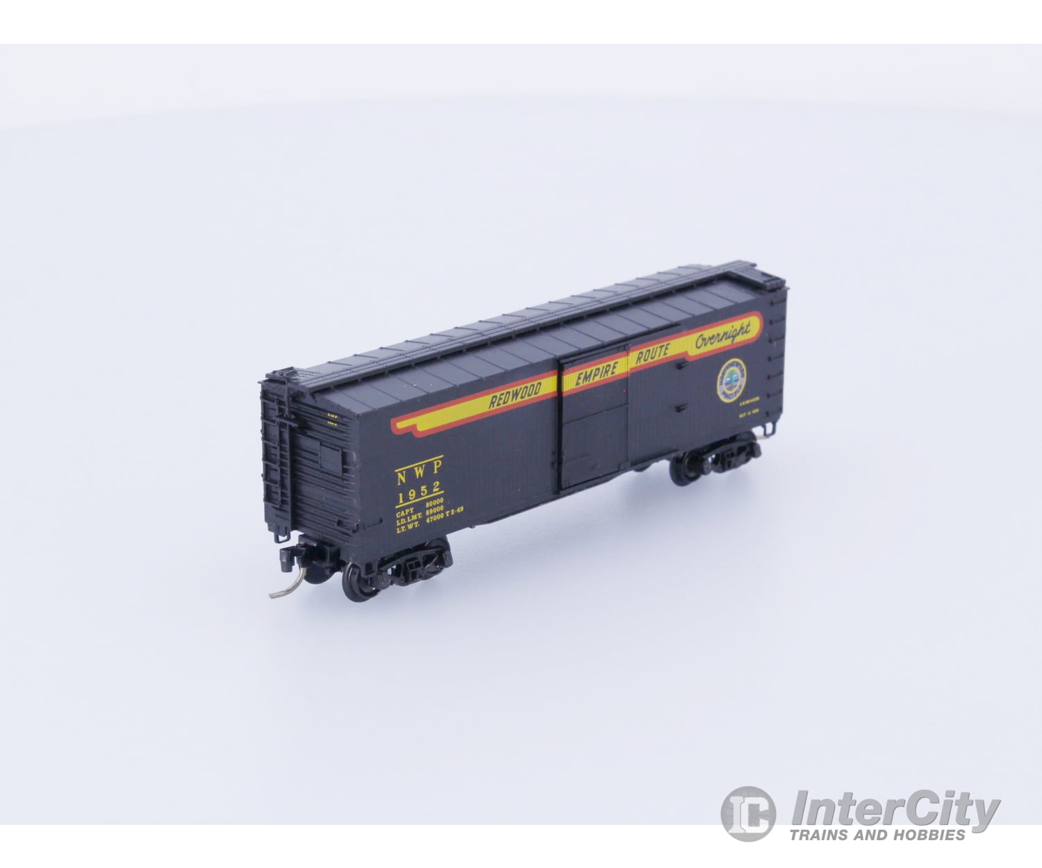 Micro Trains 39100 N Boxcar 40’ Double Wood Sheathed Northwestern Pacific NWP 1952 (#1) Freight Cars