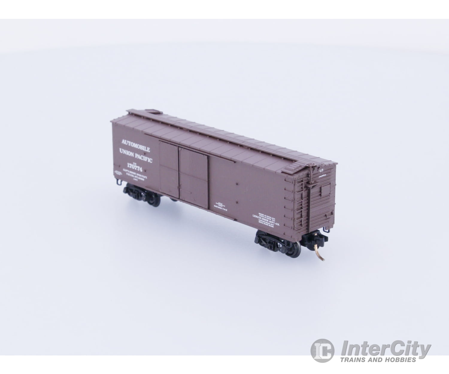 Micro Trains 41010 N Boxcar 40’ USRA Double Sheathed Wood Union Pacific (UP) 170774 Freight Cars