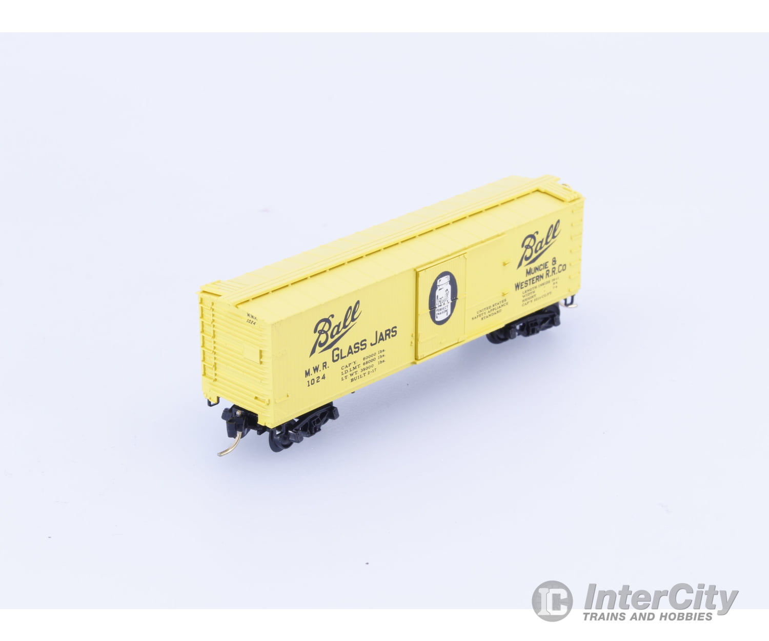 Micro Trains 42030 N 40’ Double Sheathed Single Door Boxcar Ball Glass Jars Muncie & Western (MWR) 1024 Freight Cars