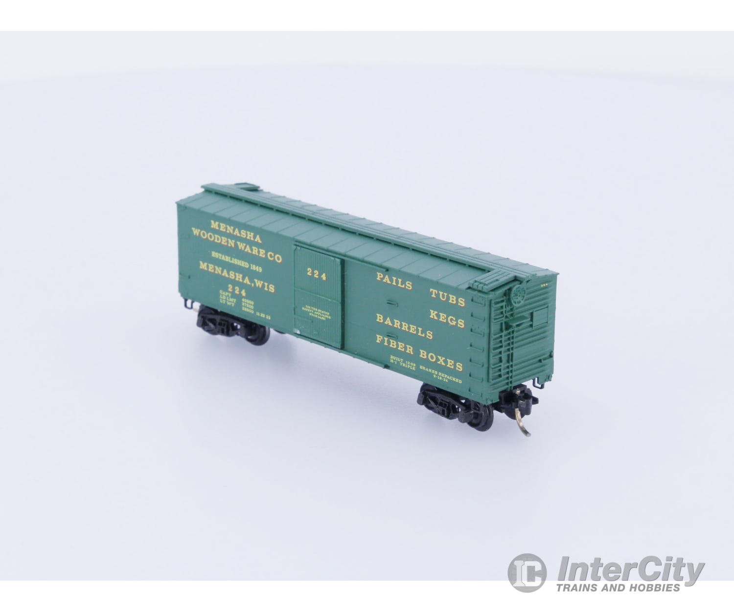 Micro Trains 42040 N Boxcar 40’ Double Wood Sheathed Menasha Wooden Ware 224 Freight Cars