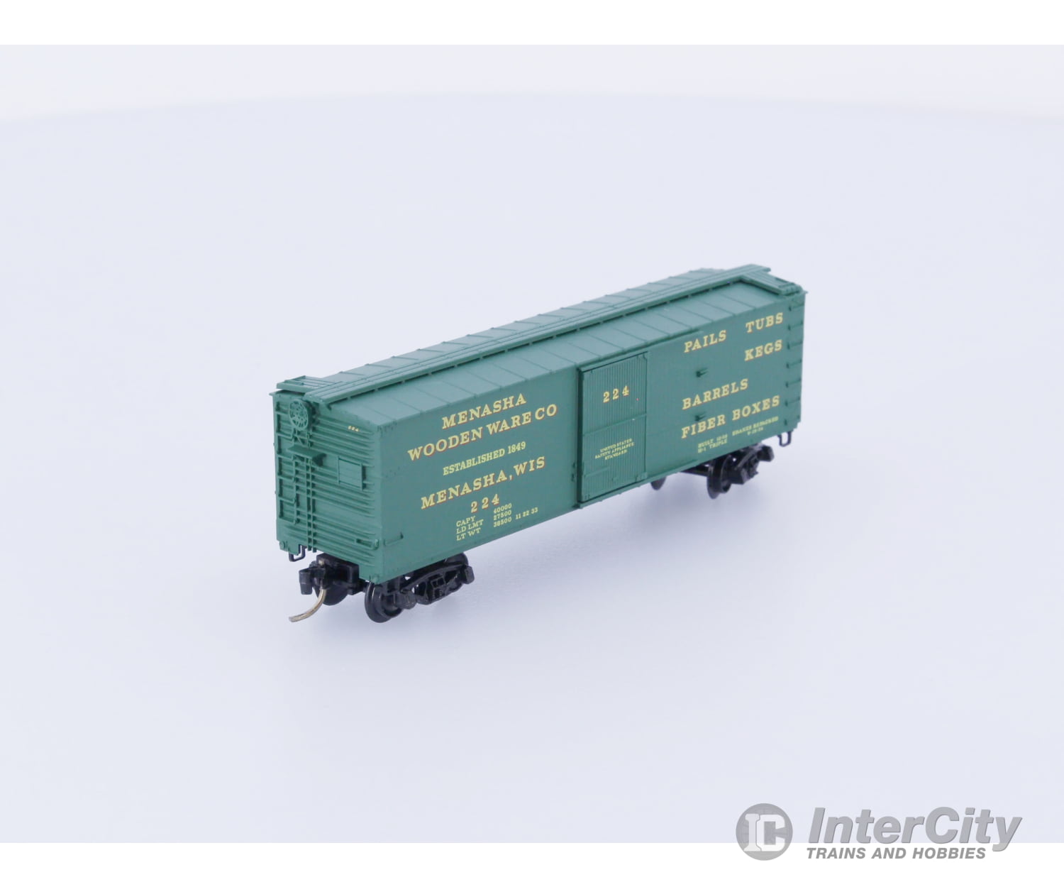 Micro Trains 42040 N Boxcar 40’ Double Wood Sheathed Menasha Wooden Ware 224 Freight Cars