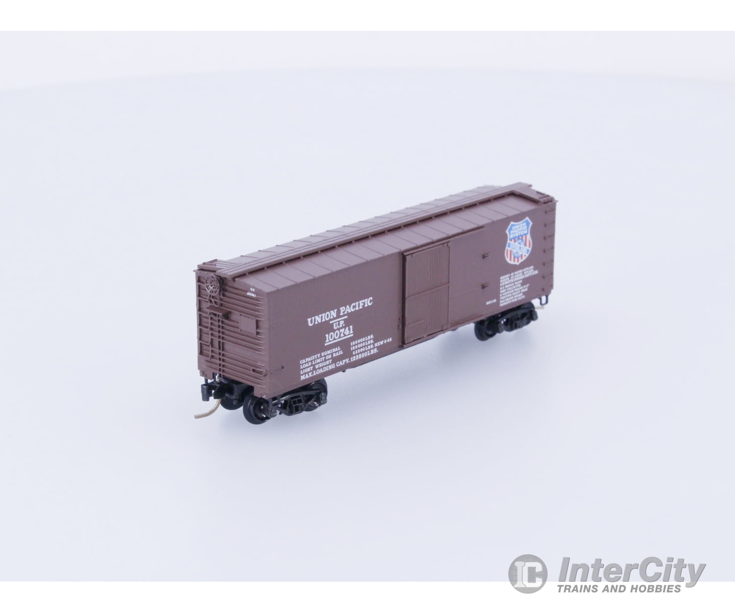 Micro Trains 42070 N Boxcar 40’ Double Wood Sheathed Union Pacific (UP) 100741 Freight Cars