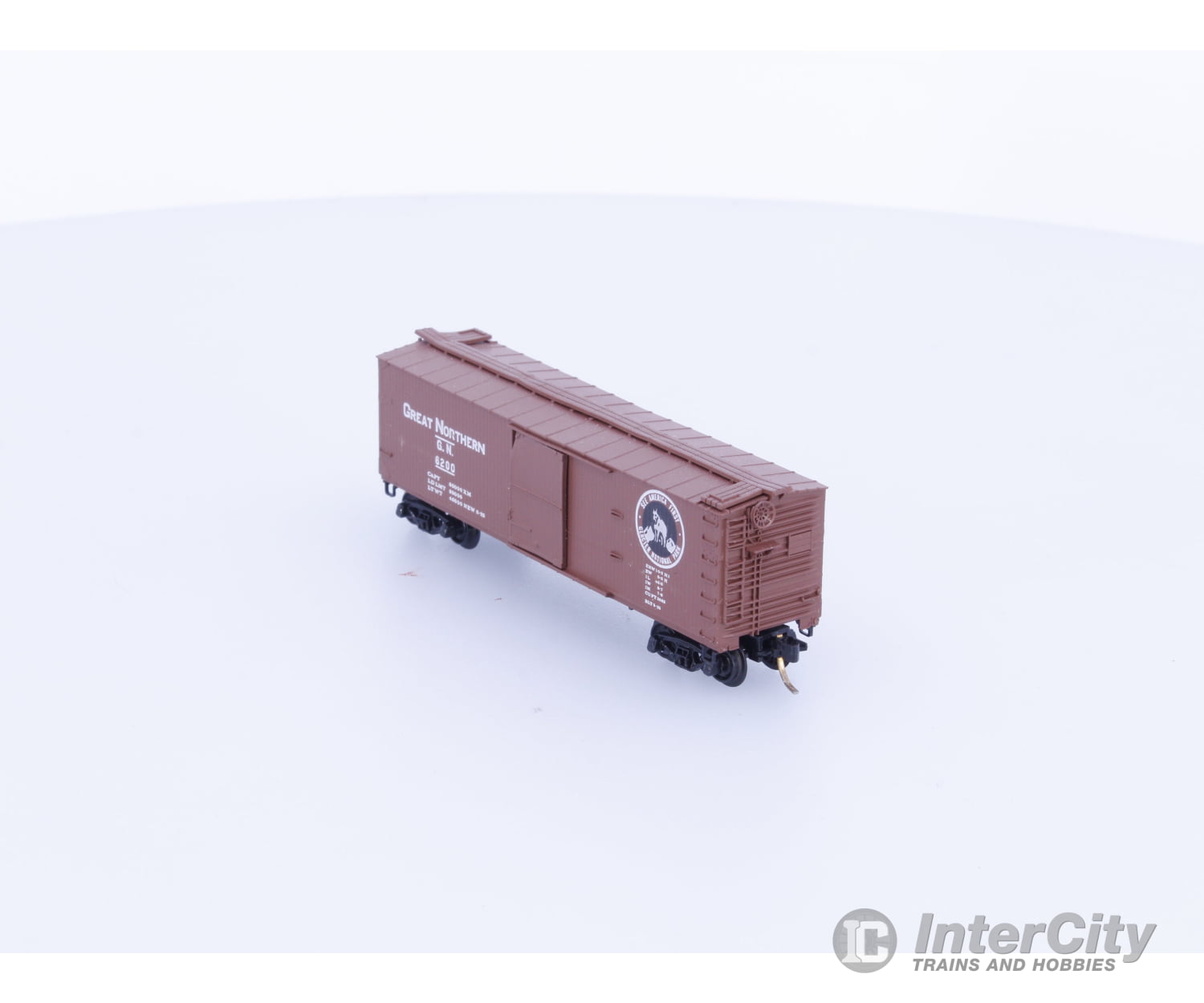 Micro Trains 42080 N 40’ Double-Sheathed Wood Box Car Single Door Great Northern (GN) 6200 Freight Cars
