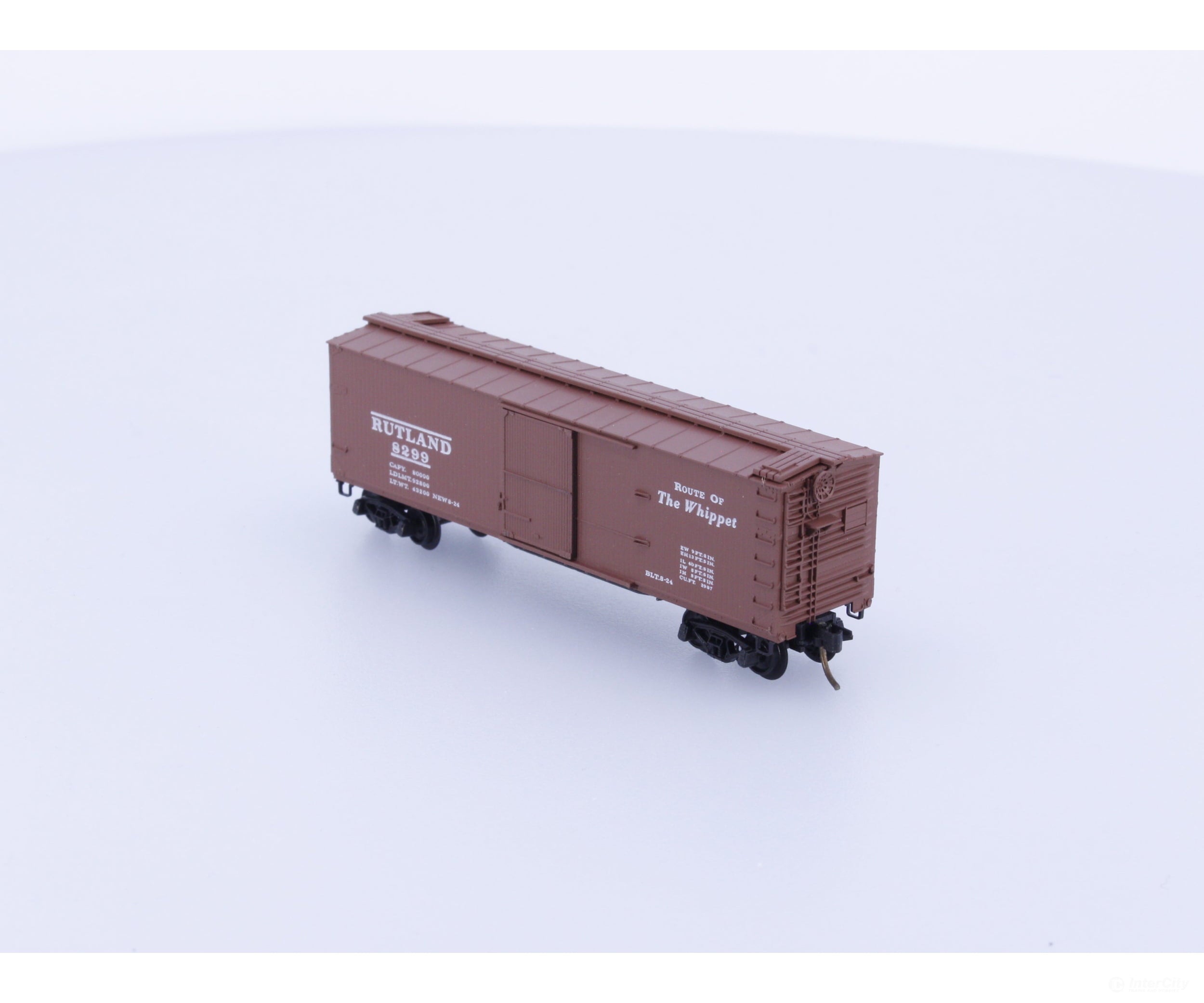 Micro Trains 42560 N 40’ Double-Sheathed Box Car Single Door Rutland Line (RL) 8299 Freight Cars