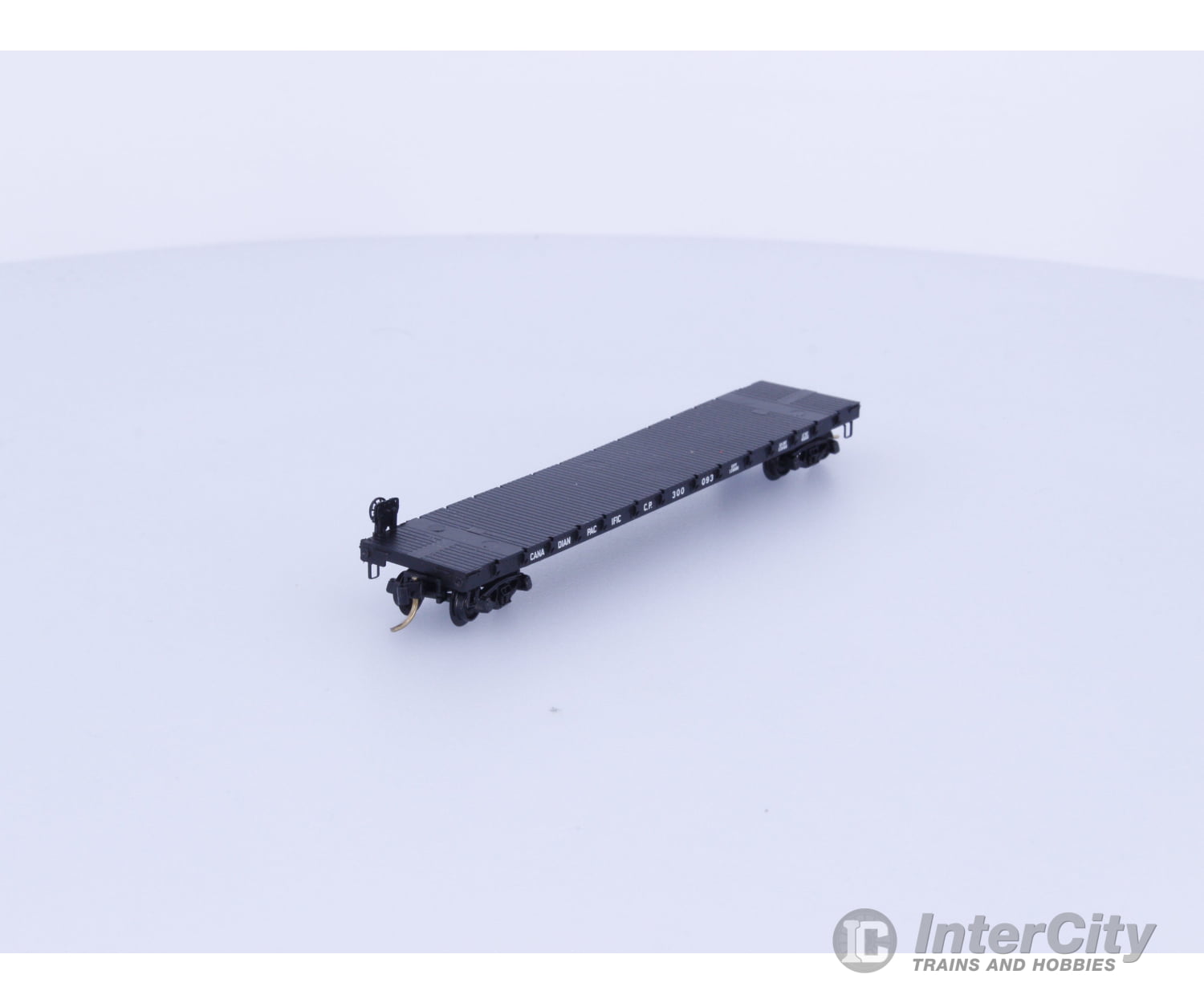 Micro Trains 44040 N Flatcar 50’ Canadian Pacific (CP) 300093 Freight Cars