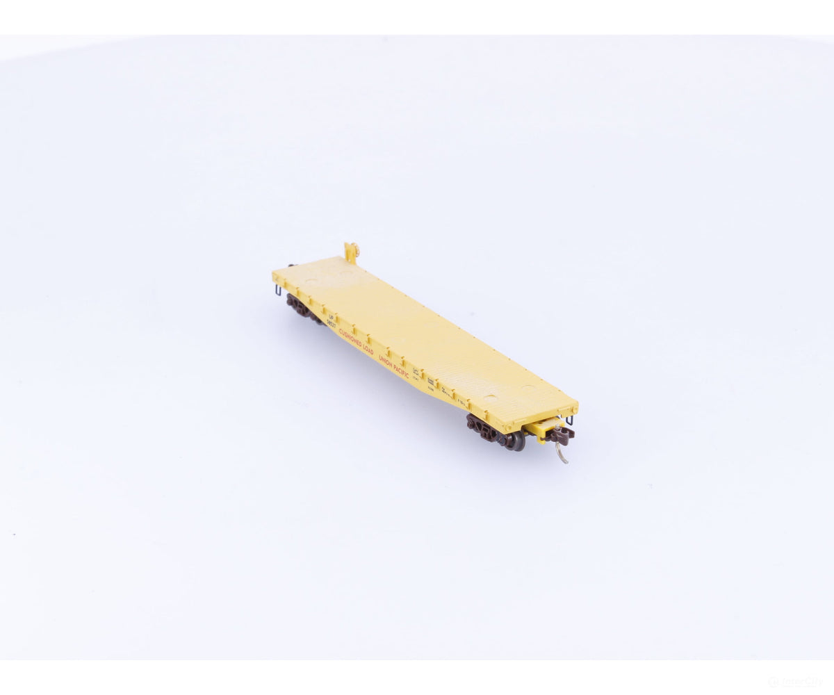 Micro Trains 45070 N 50’ Fishbelly Side Flatcar #3 Union Pacific (UP) 58527 - Freight Cars