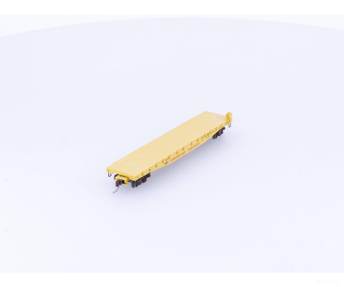 Micro Trains 45070 N 50’ Fishbelly Side Flatcar w side mount Brk Wheel Union Pacific (UP) 58527 - Freight Cars
