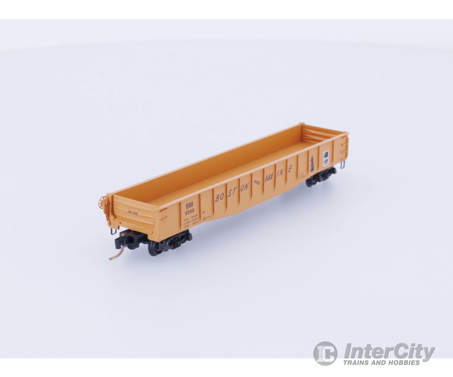 Micro Trains 46180 N Gondola 50’ Steel Boston & Maine BM Boston and Maine (BM) 9066 Freight Cars