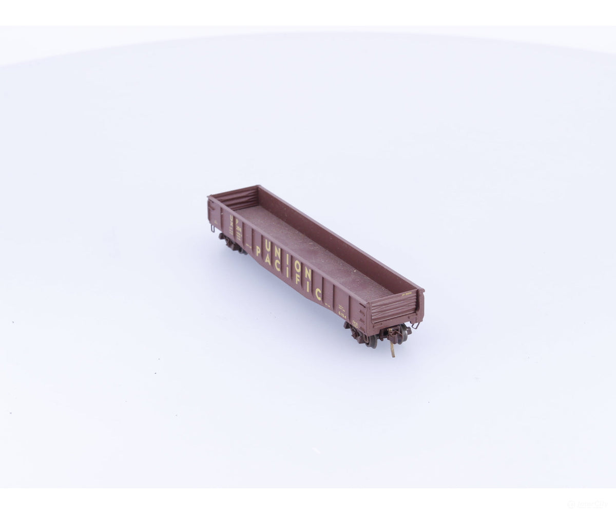 Micro Trains 46350 N 50’ Fishbelly Side Gondola w/ Drop Ends #6 Union Pacific (UP) 30294 - Freight Cars
