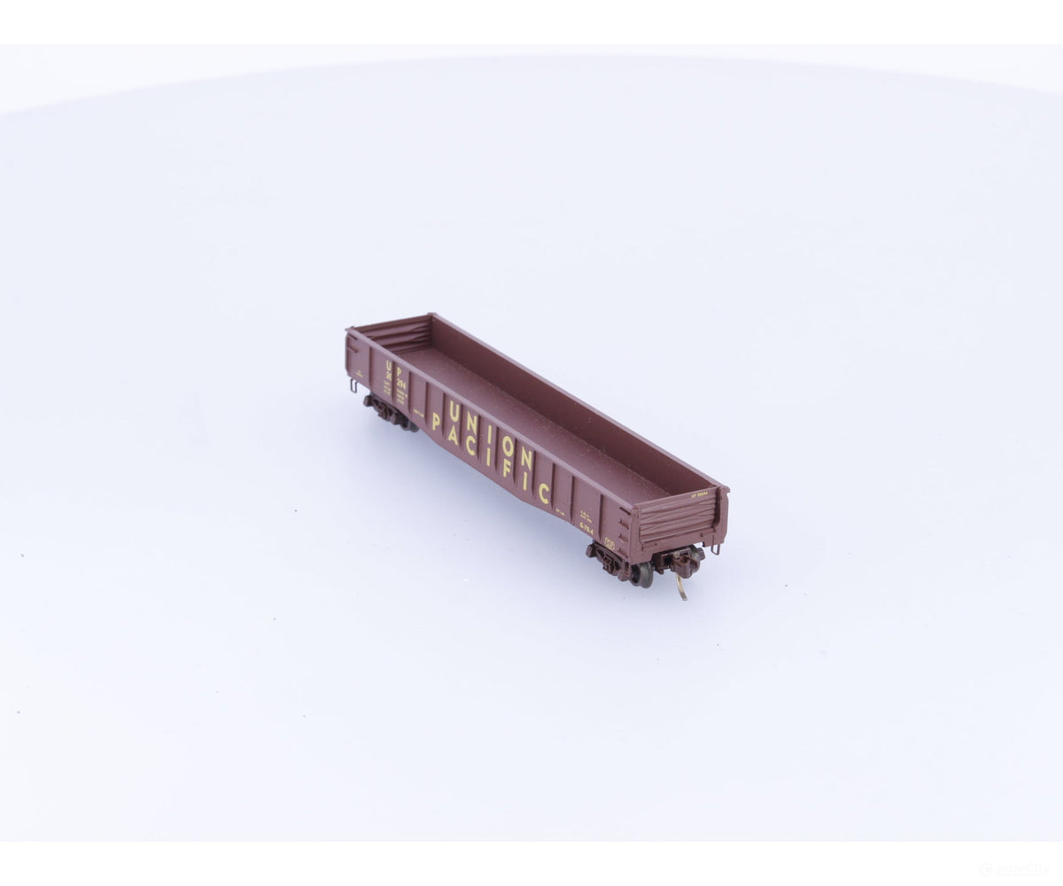 Micro Trains 46350 N 50’ Fishbelly Side Gondola w/ Drop Ends #7 Union Pacific (UP) 30294 - Freight Cars