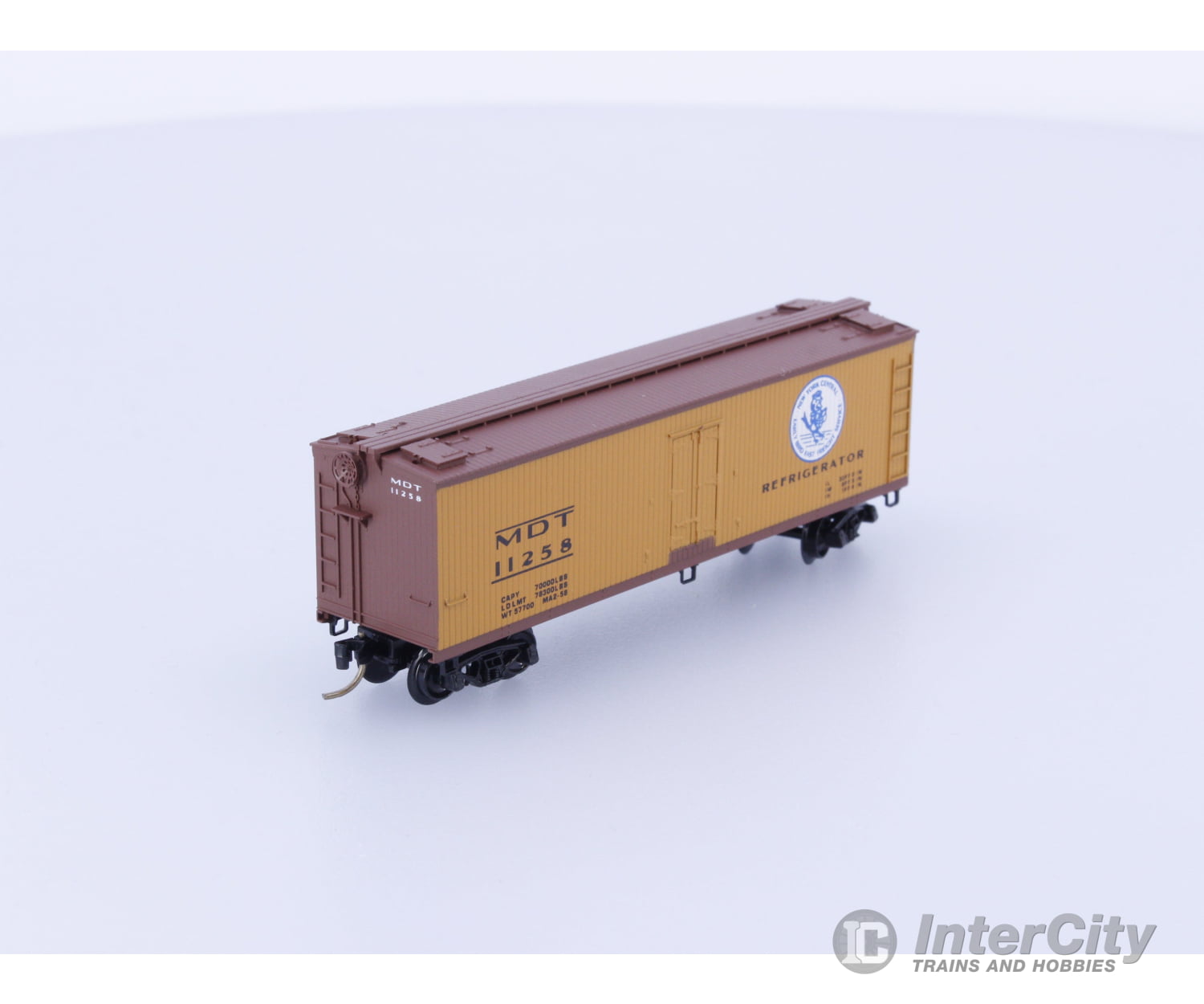 Micro Trains 47190 N Reefer 40’ Wood Sheathed New York Central (NYC) 11258 Freight Cars
