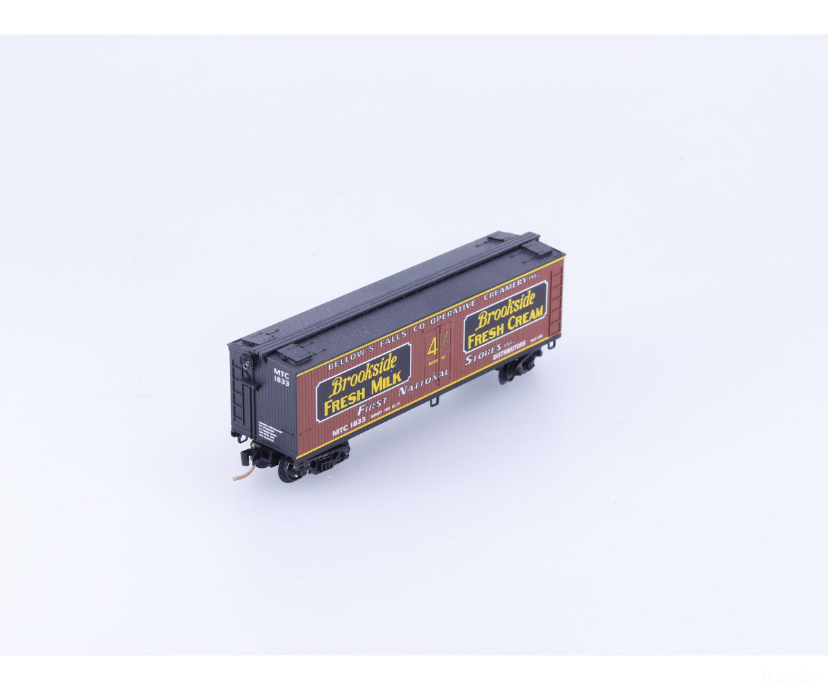 Micro Trains 47350 N 40’ Wood Sheathed Box Car Bellows Falls (MTC) 1833 - Freight Cars